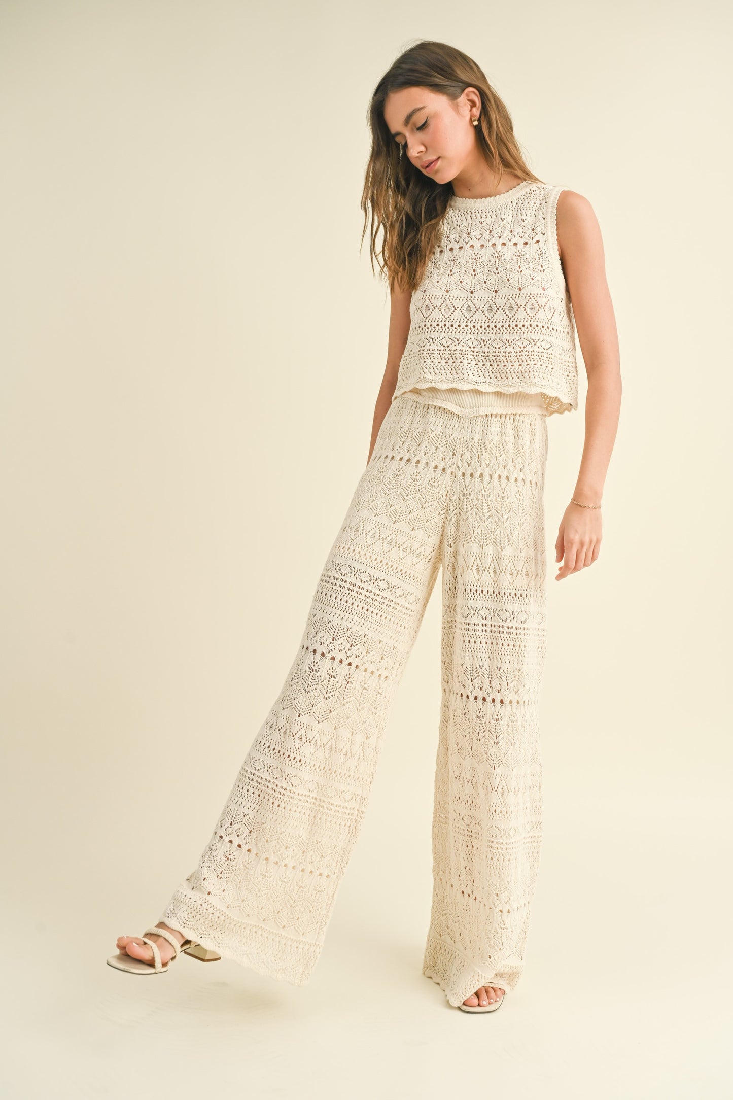MIX AND MATCH CROCHET PANTS