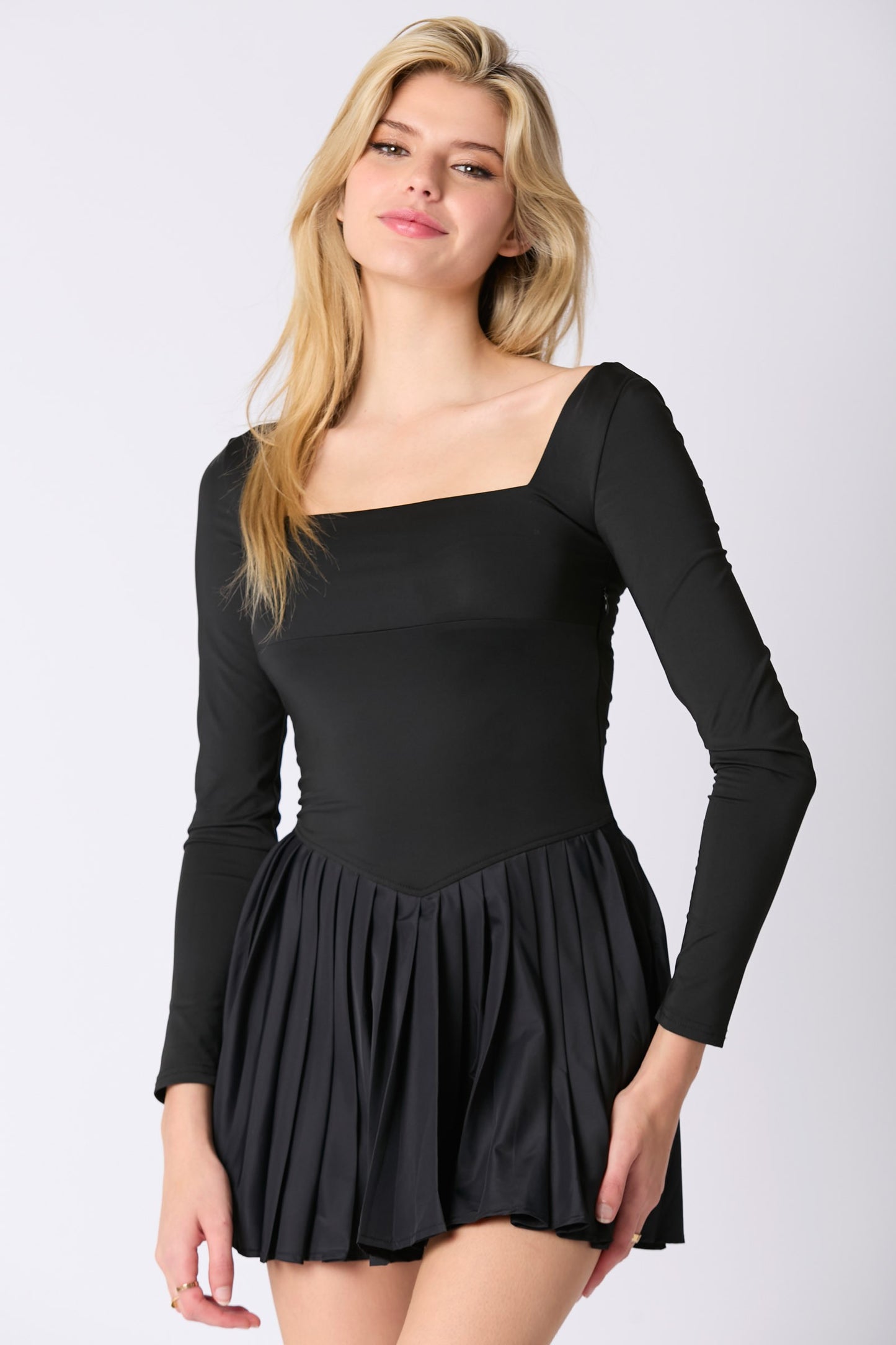 MELODY LONG SLEEVE TENNIS DRESS