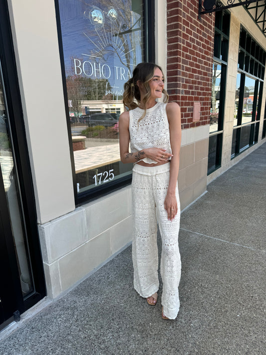 MIX AND MATCH CROCHET PANTS