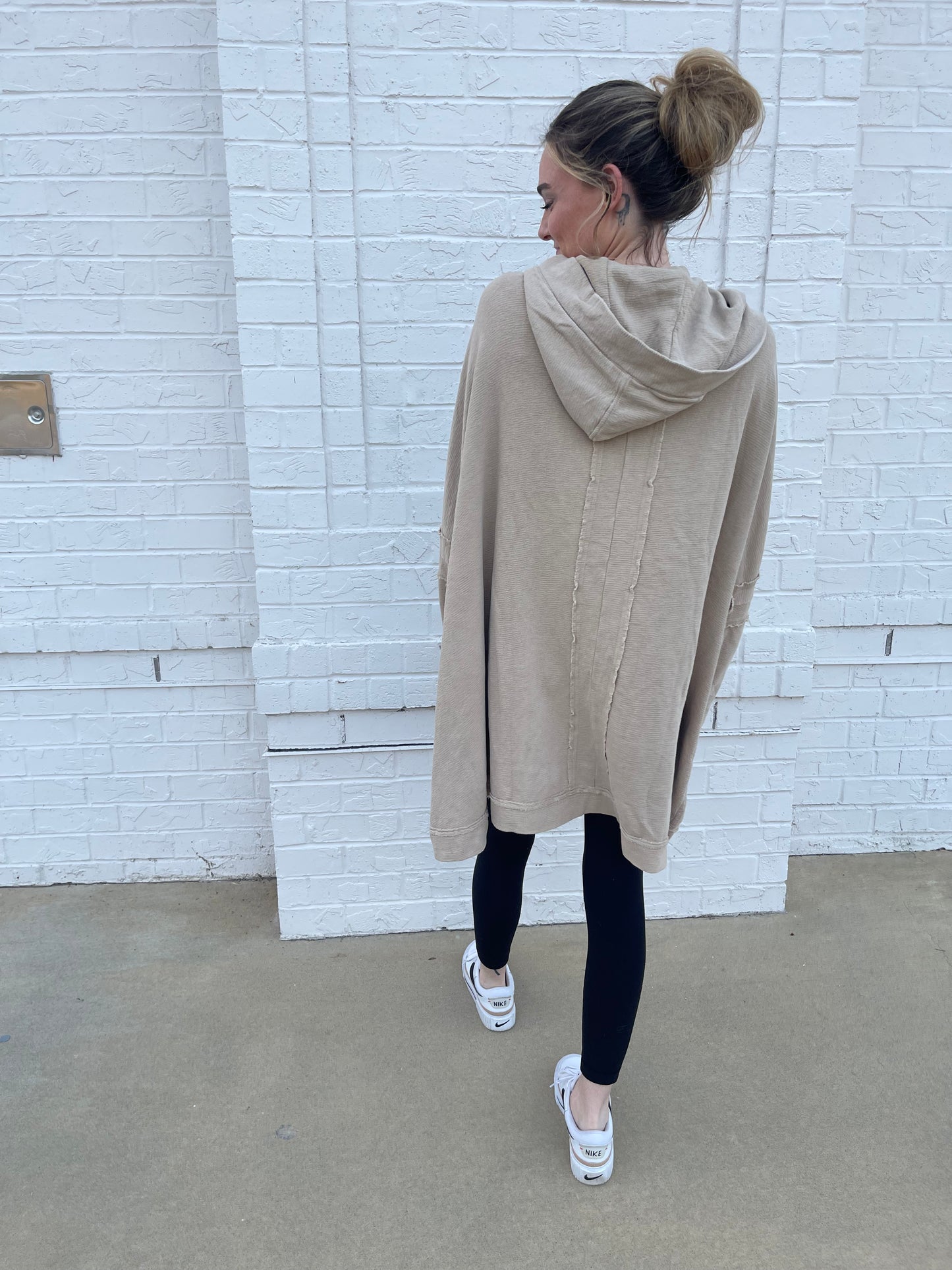 INDIE OVERSIZED PONCHO SWEATSHIRT