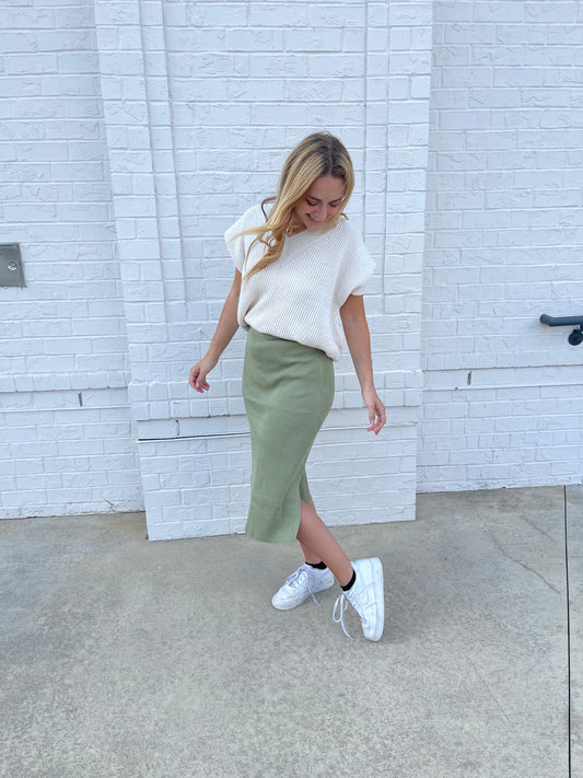 GREEN TEA KNIT SKIRT