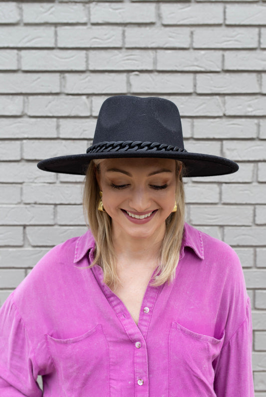 EBONY FLAT BRIM HAT